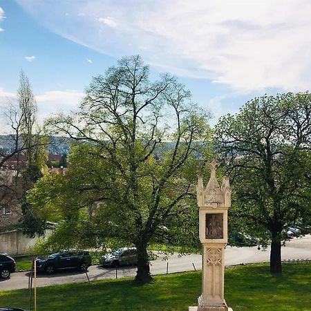 Flora Lak Leilighet Sopron Eksteriør bilde